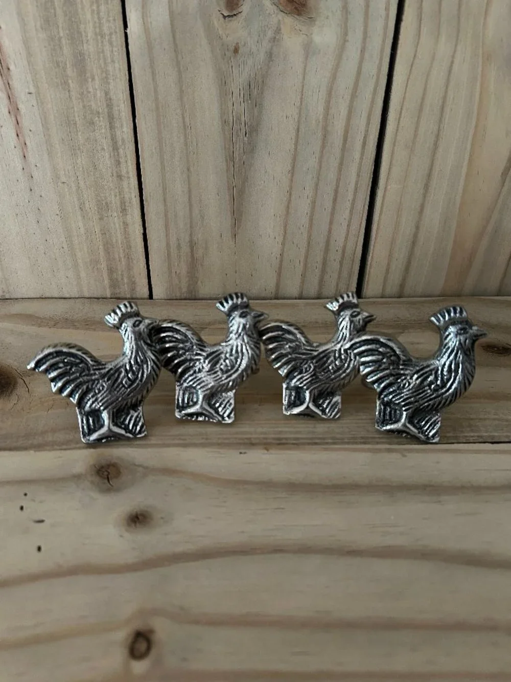 Set of 4 Metal Farmhouse Rooster Napkin Rings Holders